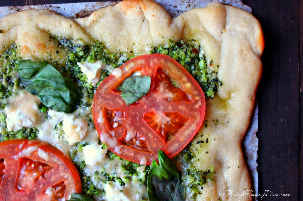 Easy Pesto Pizza