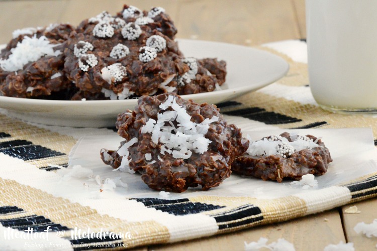 No Bake Chocolate Oatmeal Cookies