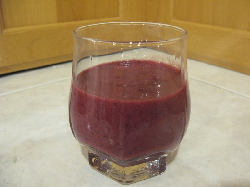 Alton Brown Smoothies
 A Life Less Sweet Meatless Monday Purple Smoothie