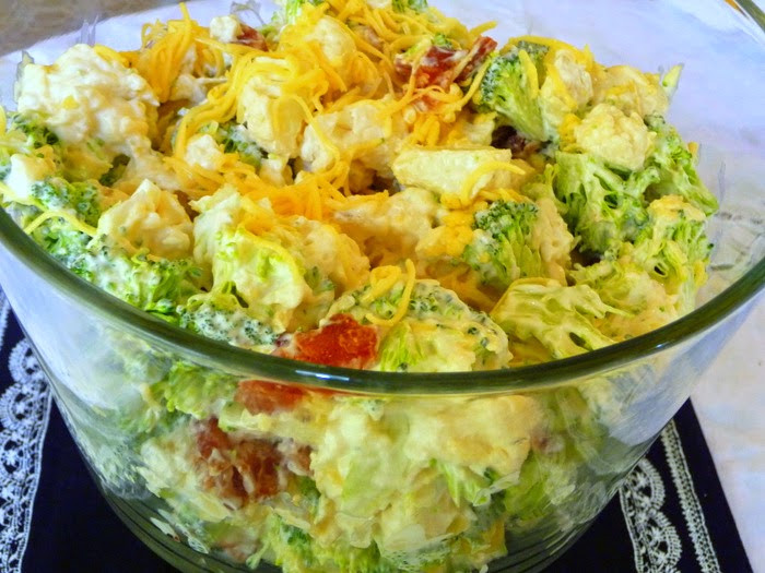 Amish Broccoli Salad
 SPLENDID LOW CARBING BY JENNIFER ELOFF AMISH BROCCOLI SALAD