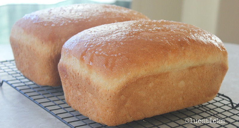 Amish White Bread
 Amish White Bread