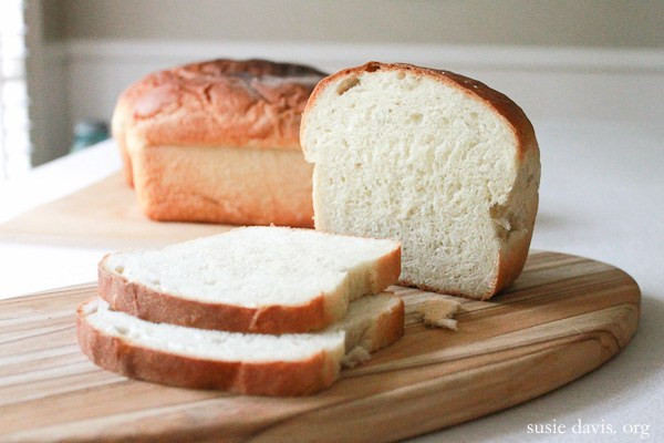 Amish White Bread
 Amish White Bread Recipe — Susie Davis