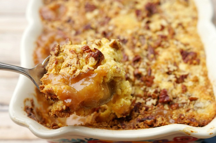 Apple Pie Filling Dump Cake
 Caramel Apple Pecan Dump Cake