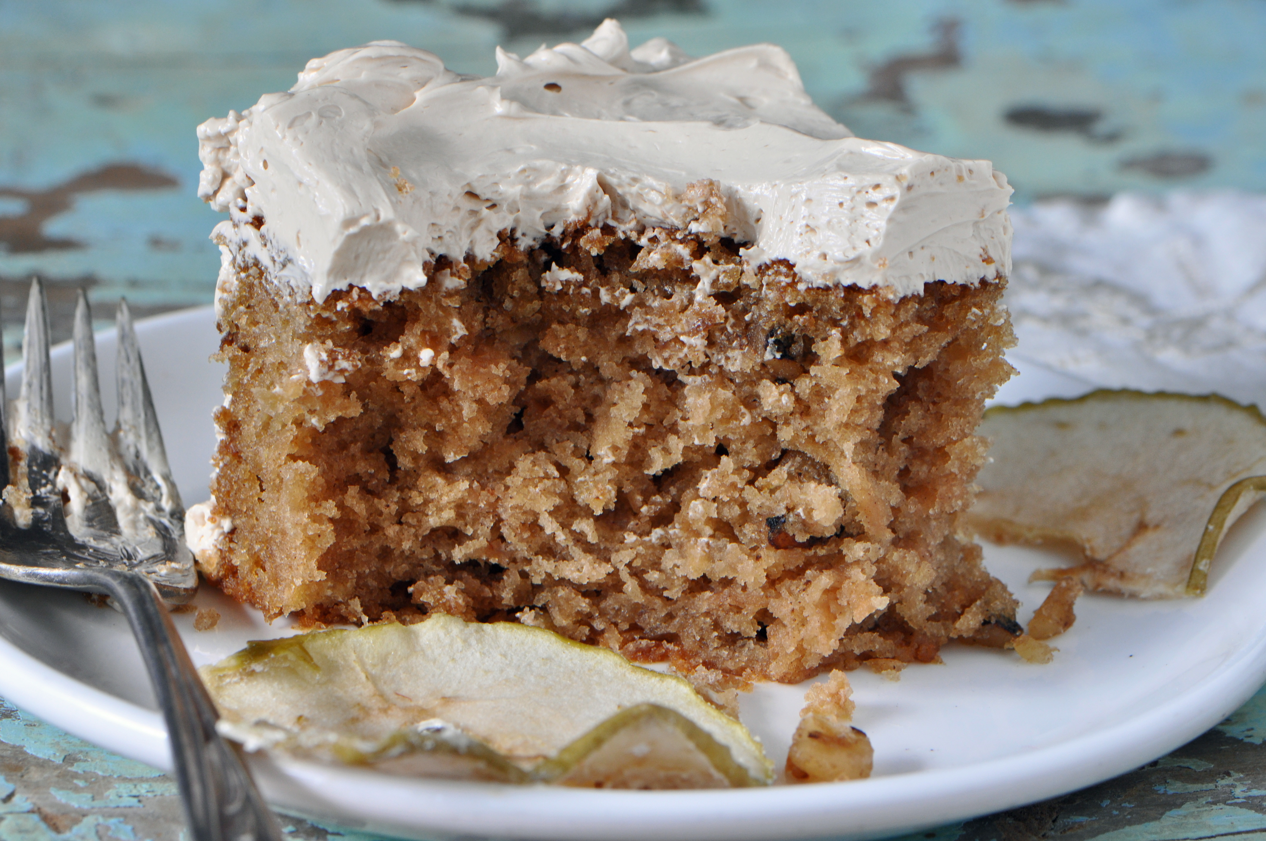 Apple Spice Cake
 Apple Spice Cake with Brown Sugar Frosting Recipe