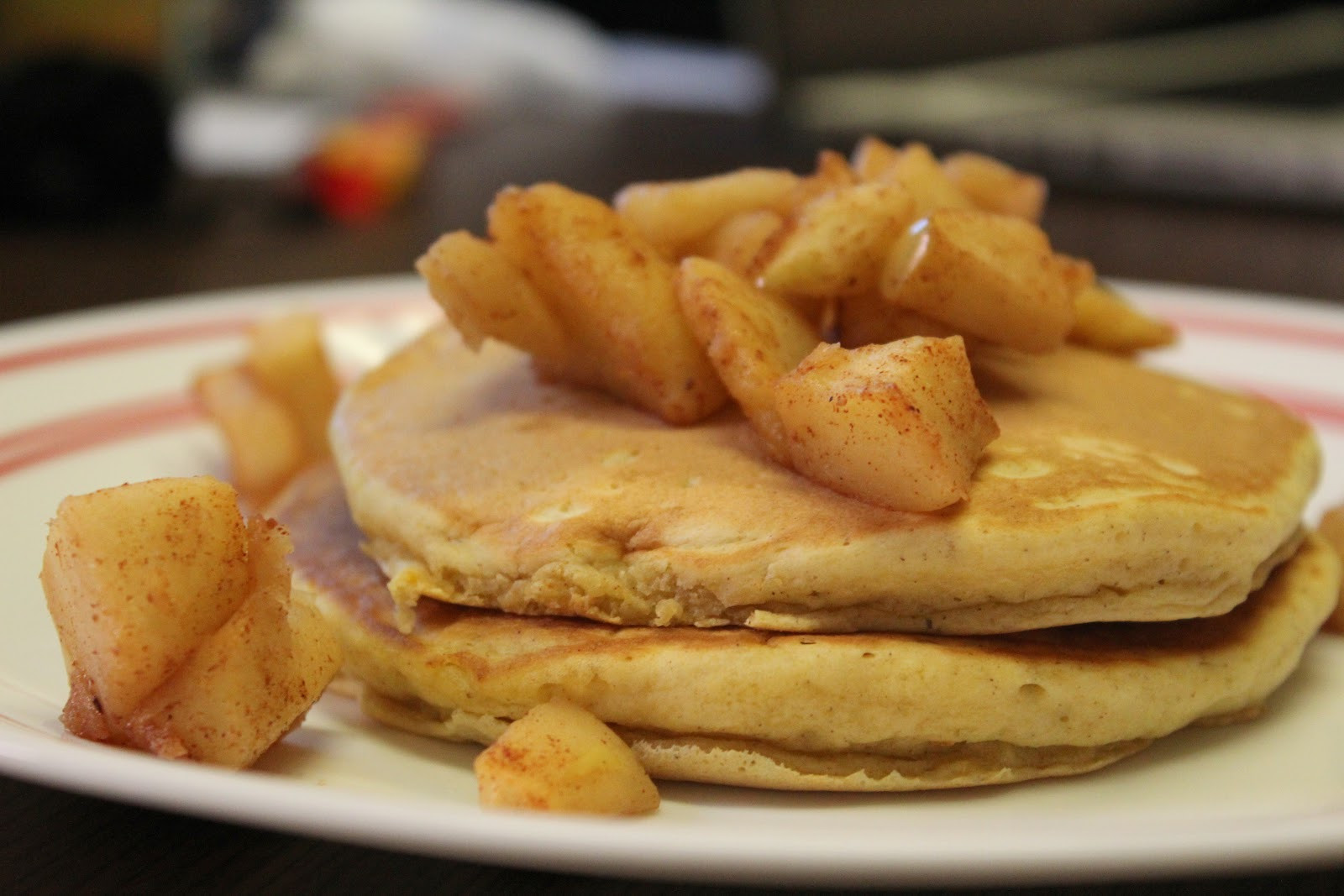 Apple Topping For Pancakes
 Too Spicy Pumpkin Pancakes with Apple Topping