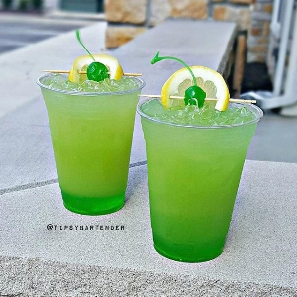 Apple Vodka Drinks
 GREEN GOBLIN Midori Peach Schnapps Pineapple Juice Sour