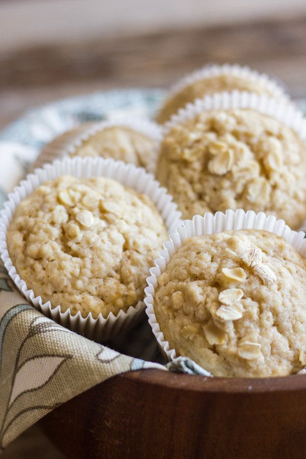 Applesauce Oatmeal Muffins
 Healthy Applesauce Oat Muffins Lovely Little Kitchen