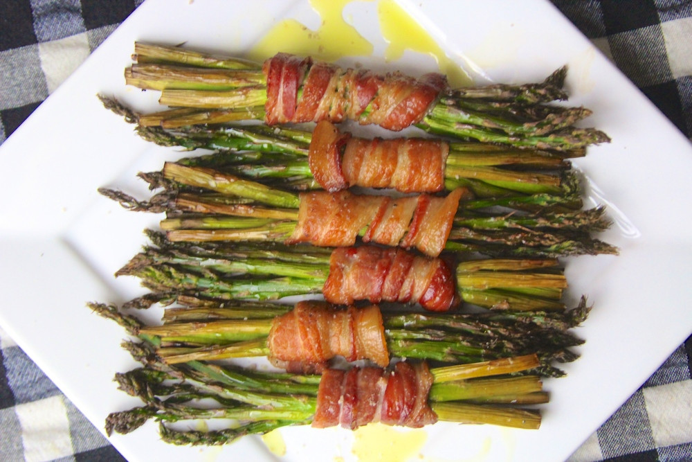 Asparagus On Grill
 Grilled Asparagus Wrapped in Bacon — Grillocracy