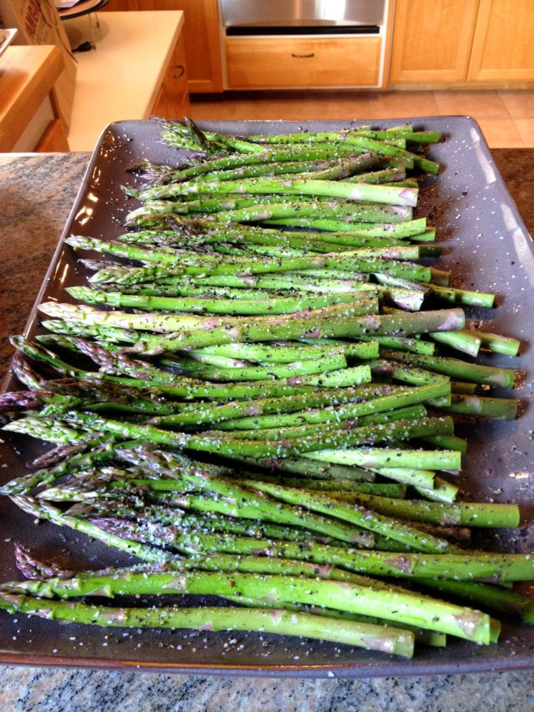 Asparagus On Grill
 Grilled Asparagus keviniscooking