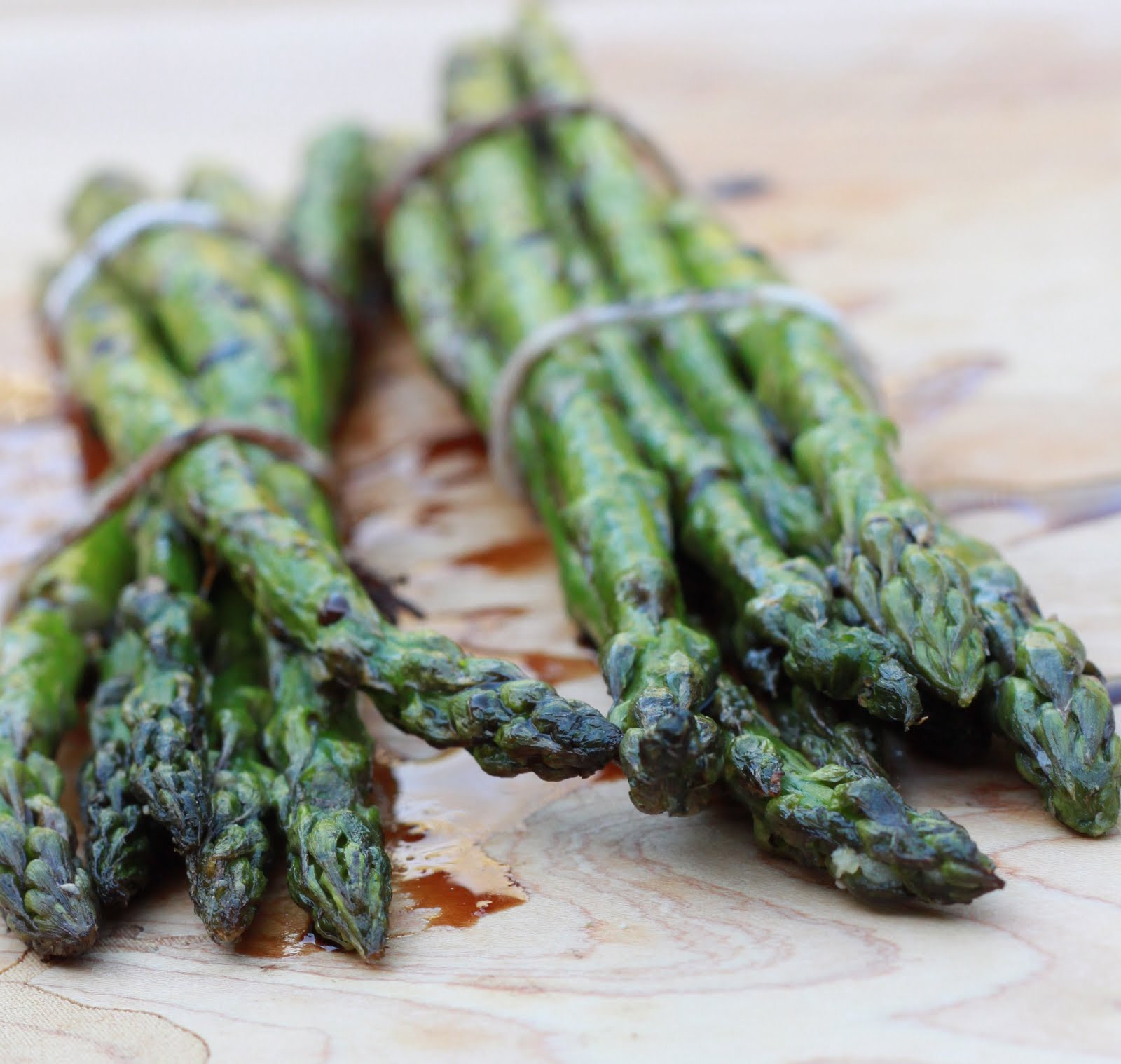 Asparagus On The Grill
 Epicurean Mom Grilled Garlic Asparagus Drizzled With