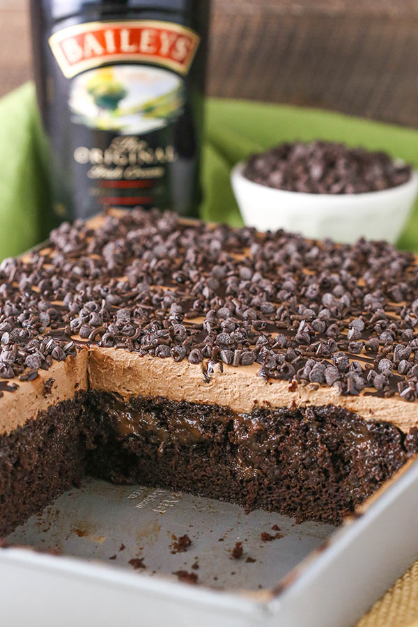 Baileys Chocolate Poke Cake
 Baileys Chocolate Poke Cake