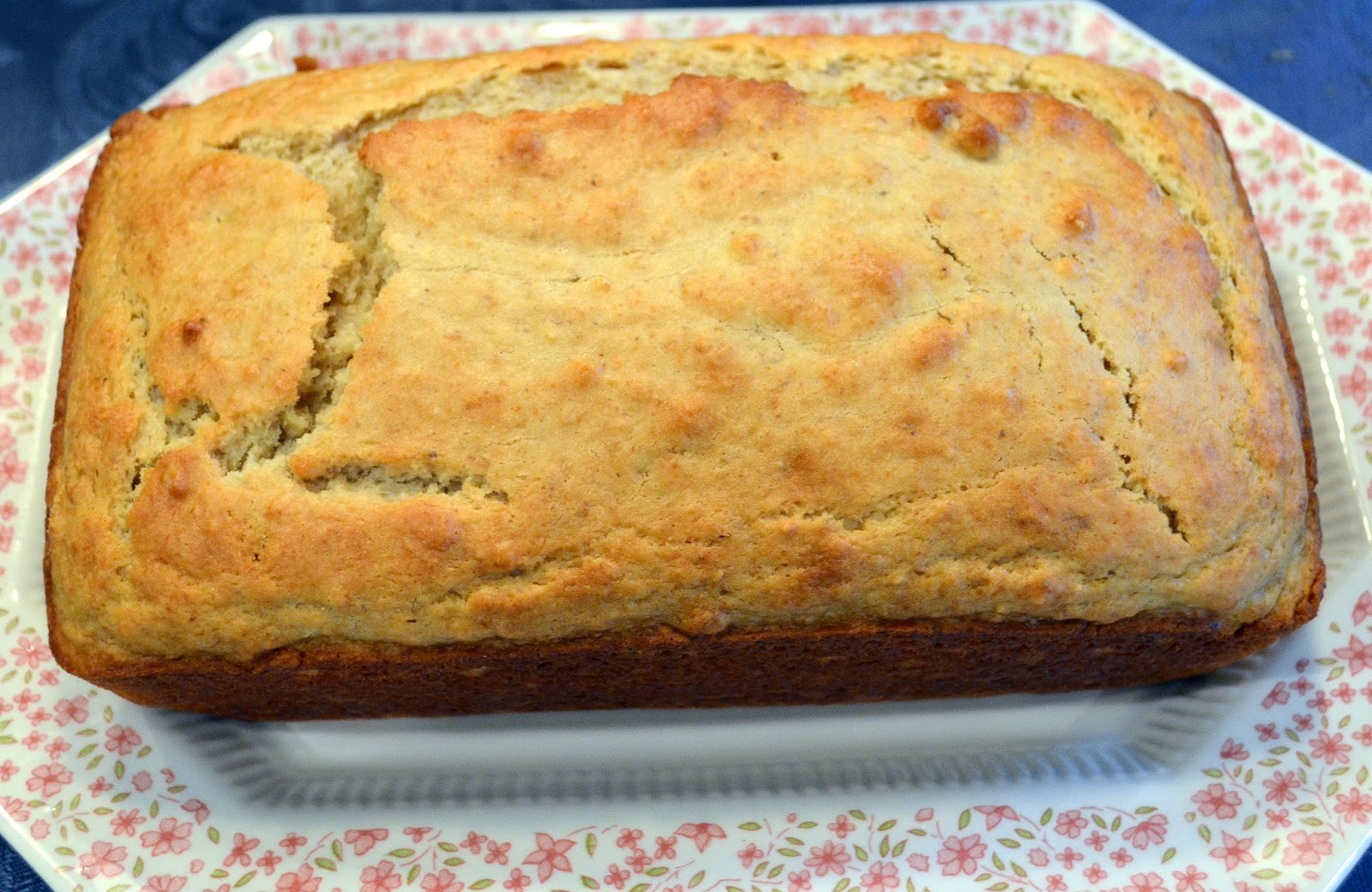 Banana Bread Recipe With Applesauce
 Mennonite Girls Can Cook Applesauce Banana Bread