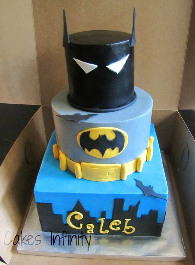 Batman Birthday Cake
 79 best images about Batman Cakes on Pinterest