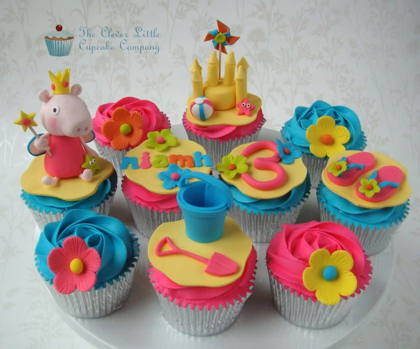 Beach Themed Cupcakes
 Peppa Pig Beach Themed Cupcakes cake by The Clever