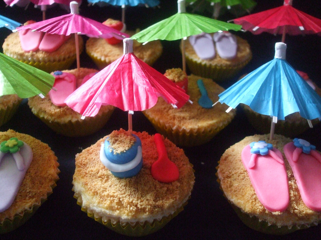 Beach Themed Cupcakes
 Beach and Seashell Cupcakes All Things Cupcake