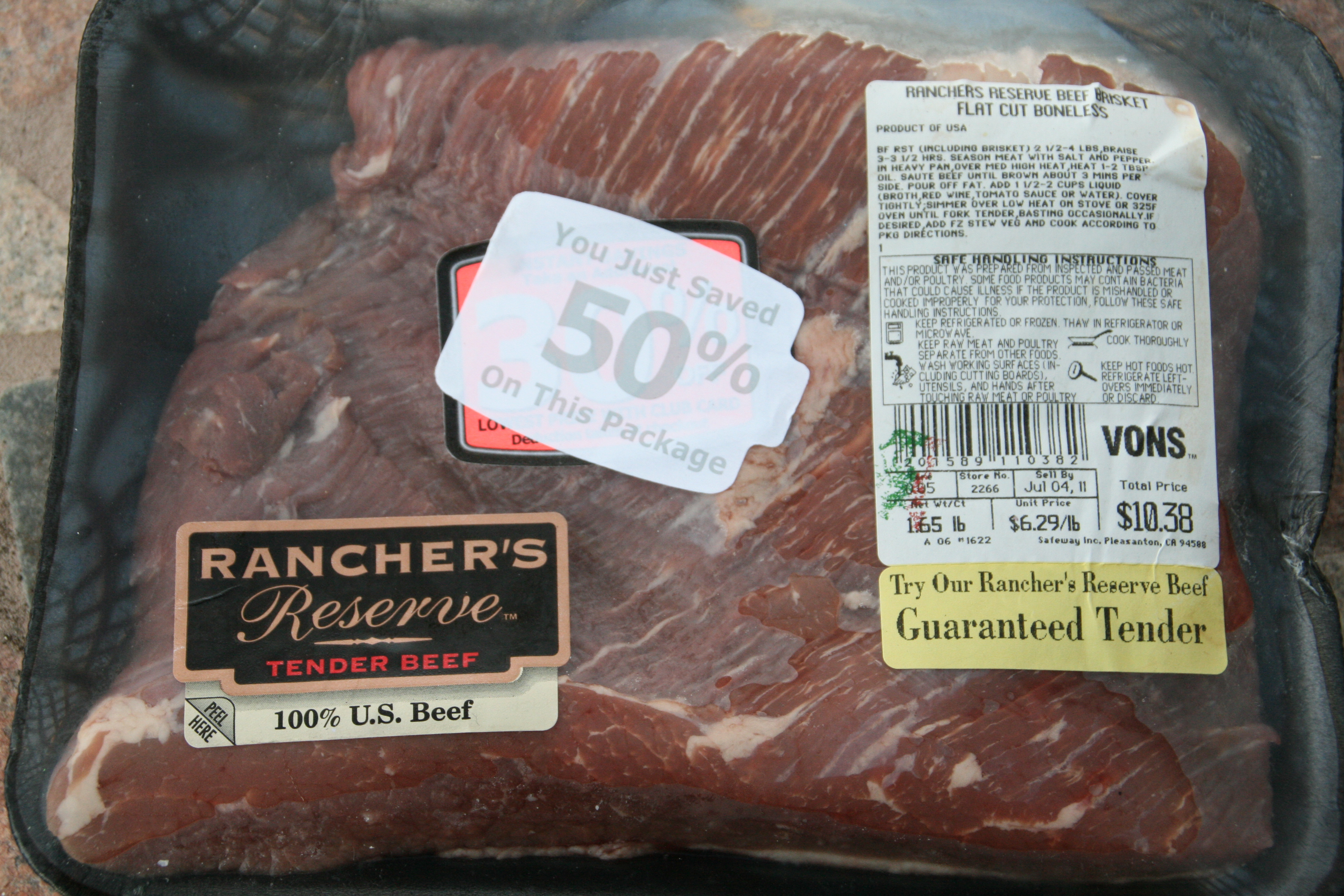 Beef Brisket Price
 Shredded Beef Brisket in the Crock Pot BBQ Beef Sandwiches