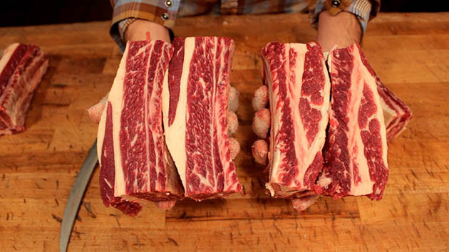 Beef Ribs Vs Pork Ribs
 Pork Ribs vs Beef Ribs Here Are the Differences November