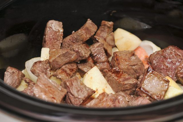 Beef Sirloin Tip Roast Slow Cooker
 How to Slow Cook a Top Sirloin Round Tip Steak