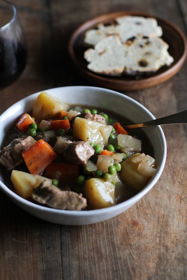 Beef Vegetable Stew
 Beef Stew with Root Ve ables