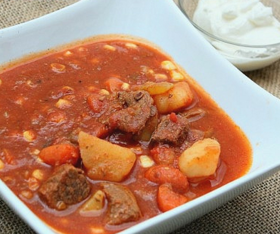 Beef Vegetable Stew
 Hearty Slow Cooker Tomato Ve able & Beef Stew
