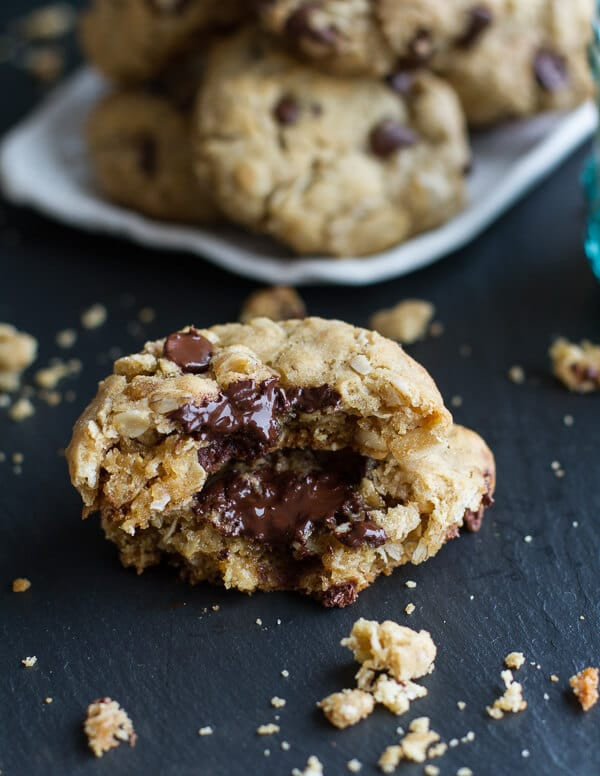 Best Oatmeal Chocolate Chip Cookies
 Mom s Simple Oatmeal Chocolate Chip Cookies