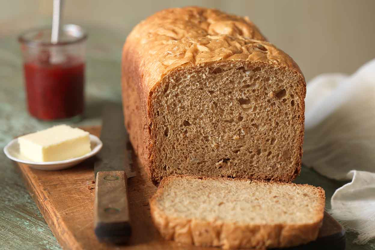 Bread Machine Bread Recipe
 Whole Wheat Bread for the Bread Machine Recipe