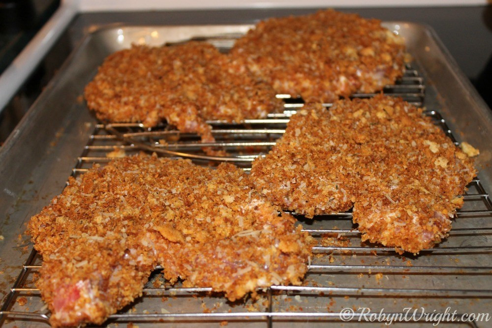 Breaded Pork Chops
 Extra Crunchy Breaded Pork Chops Recipe – Robyns World