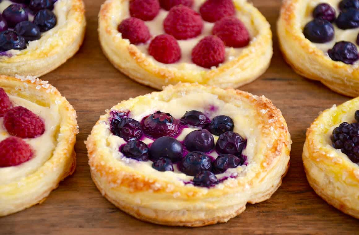 Breakfast Pastries Recipes
 Fruit and Cream Cheese Breakfast Pastries