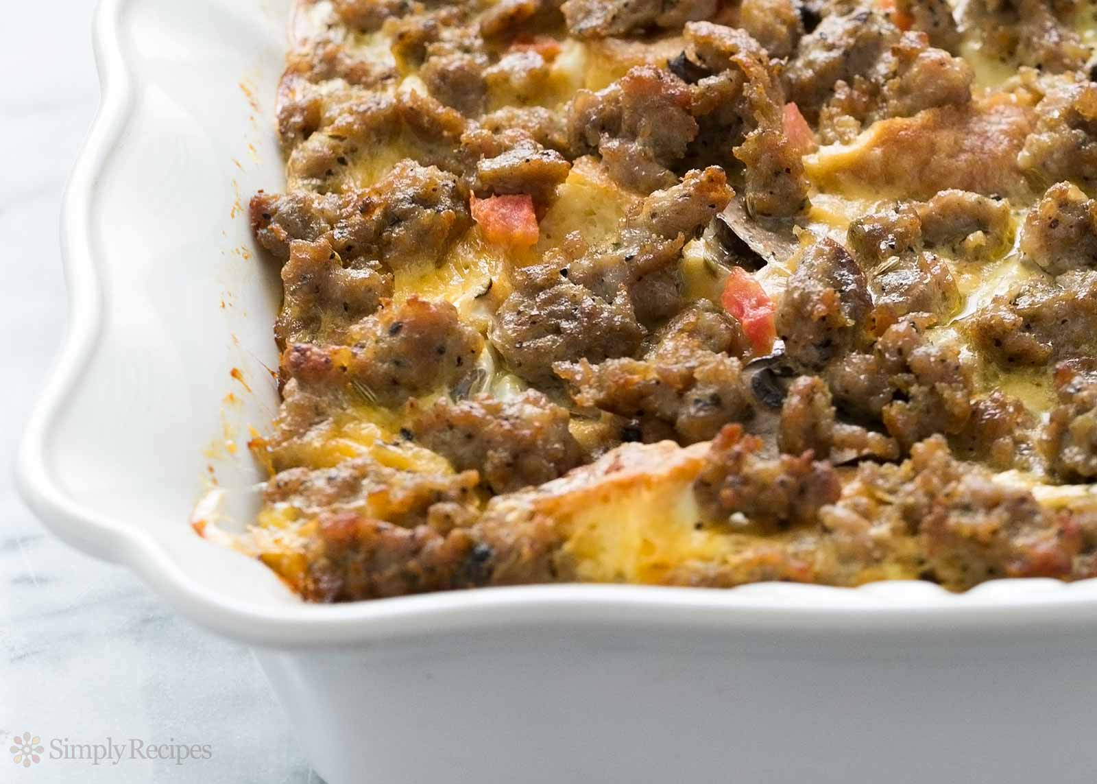 Breakfast Recipes With Sausage And Eggs
 Sausage Breakfast Casserole Recipe