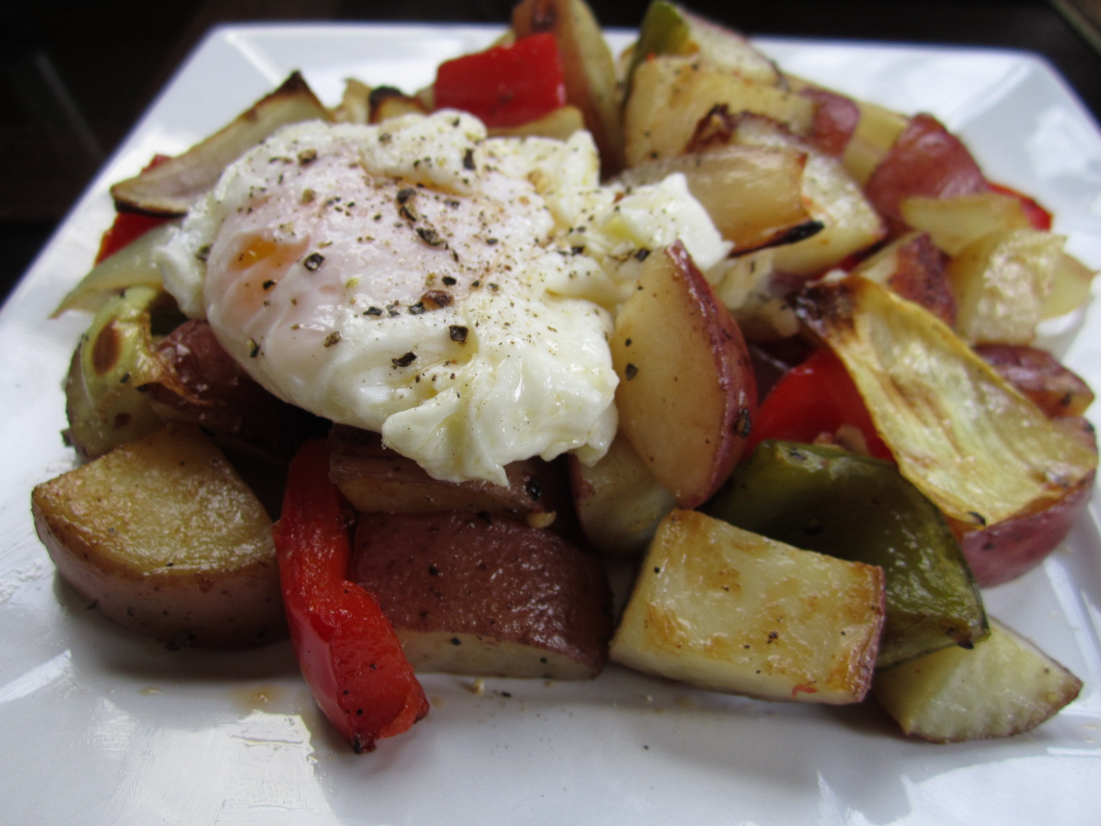 Breakfast Red Potatoes
 Red Potato and Pepper Breakfast Potatoes