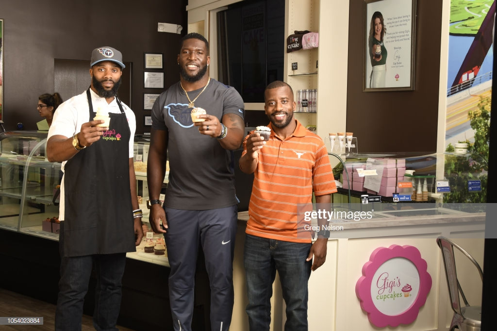 Brian Orakpo Cupcakes
 Casual portrait of Tennessee Titans linebacker Brian