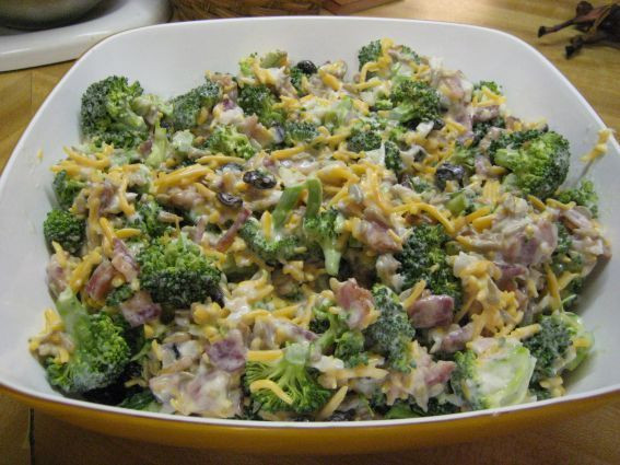 Broccoli Main Dish Recipes
 Broccoli salad Recipe Petitchef