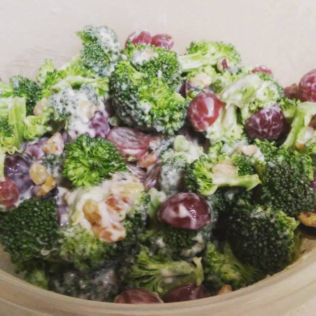 Broccoli Salad With Grapes
 Broccoli Salad with Grapes and Walnuts Recipe