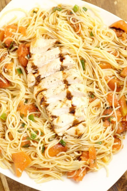 Bruschetta Chicken Pasta
 Bruschetta Chicken Pasta