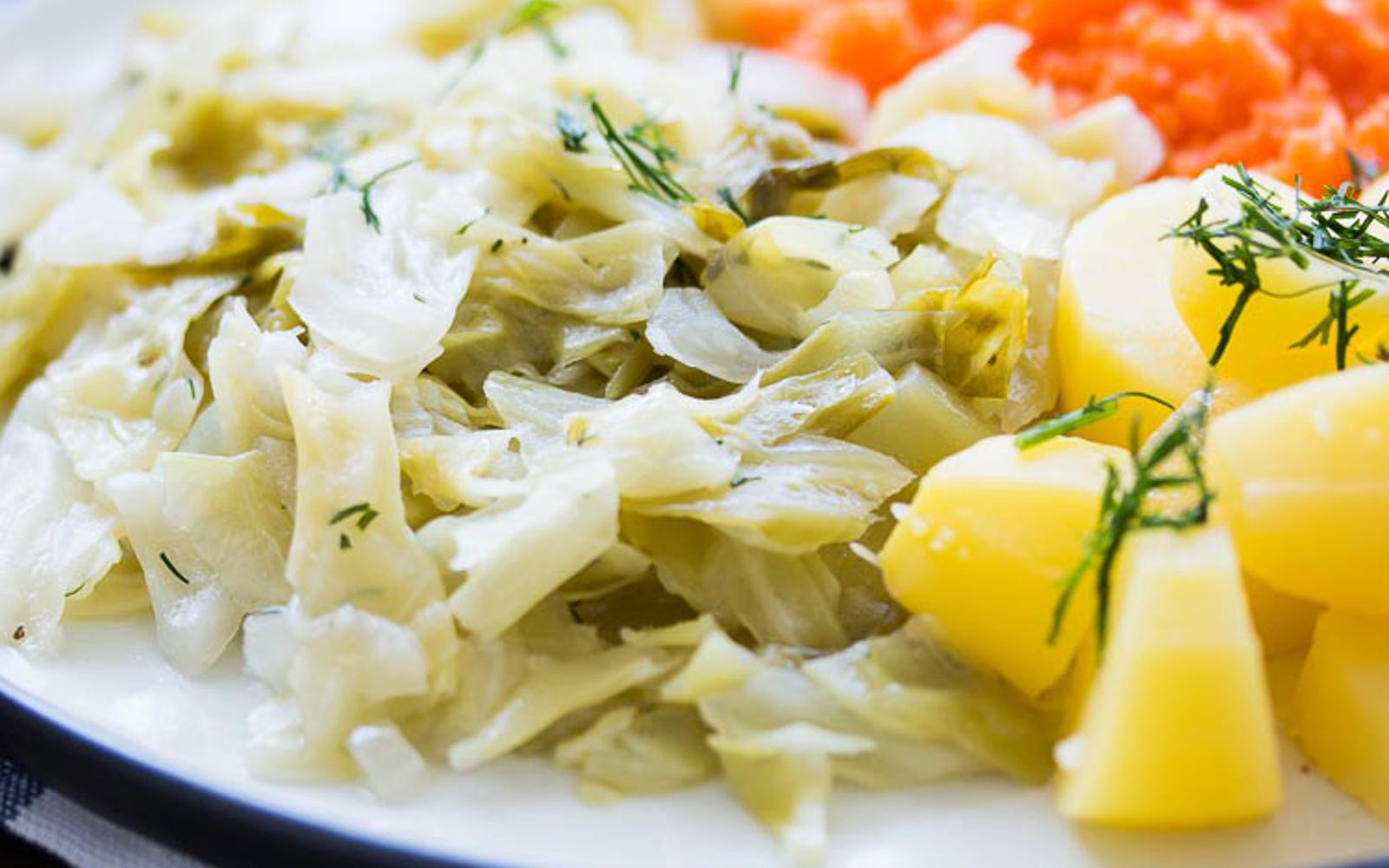 Cabbage And Potatoes
 Polish Cabbage and Potatoes [Vegan] e Green Planet e