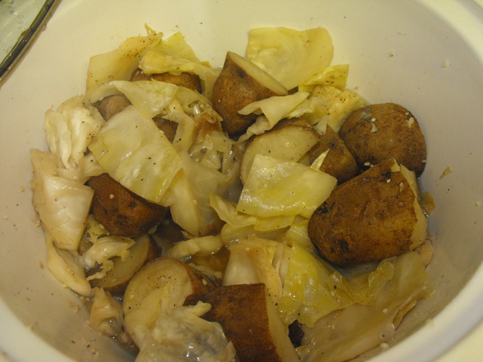 Cabbage And Potatoes
 Our Everyday Harvest Crock Pot Cabbage and Potatoes