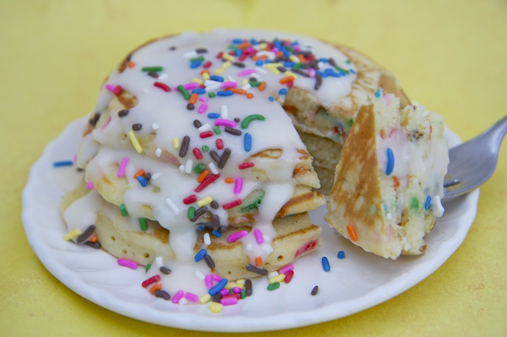 Cake Mix Pancakes
 Birthday Cake Pancakes w Buttercream