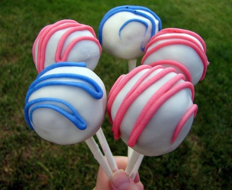 Cake Pops Recipe Easy
 Easy Cake Pops · How To Bake Cake Pops · Baking on Cut Out