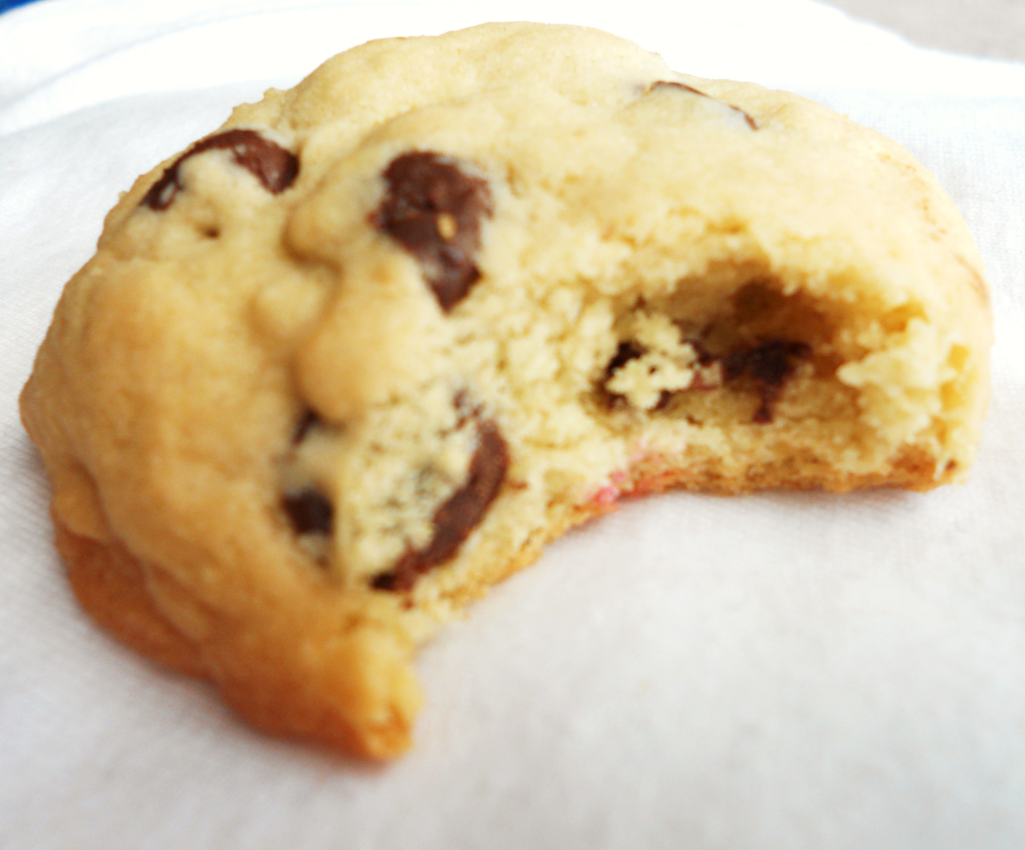 Cakey Chocolate Chip Cookies
 Cakey Chocolate Chip Cookies