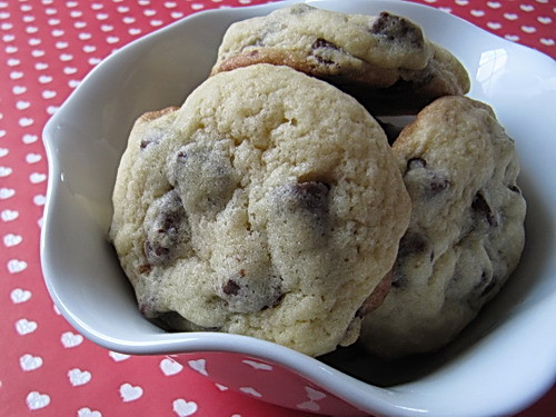 Cakey Chocolate Chip Cookies
 Cakey Chocolate Chip Cookies