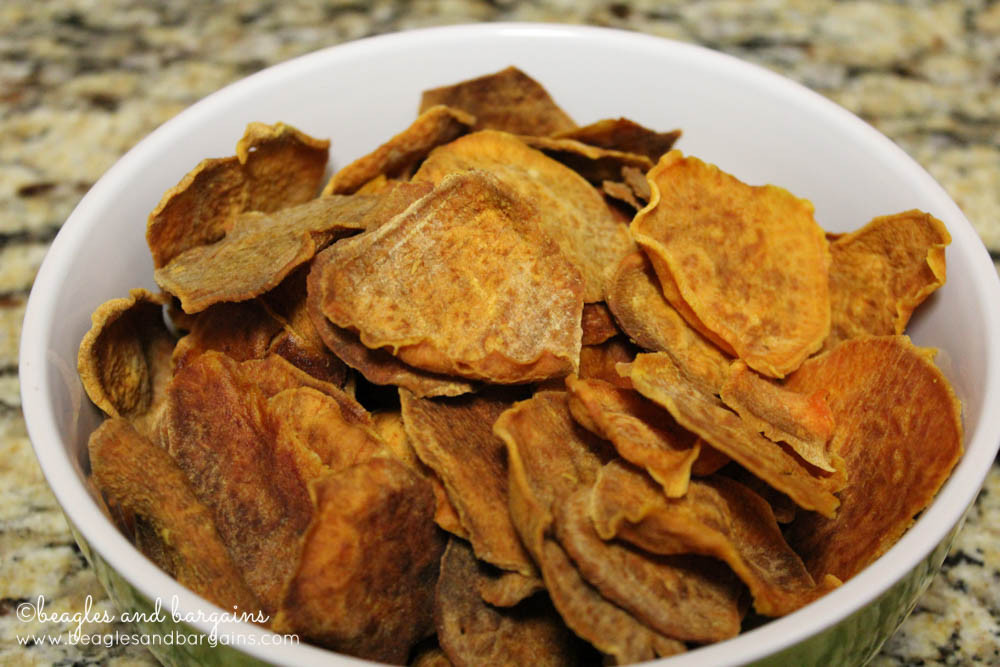 Can Dogs Eat Sweet Potato Skins
 Healthy Super Bowl Snacks Sweet Potato Chips for Dogs