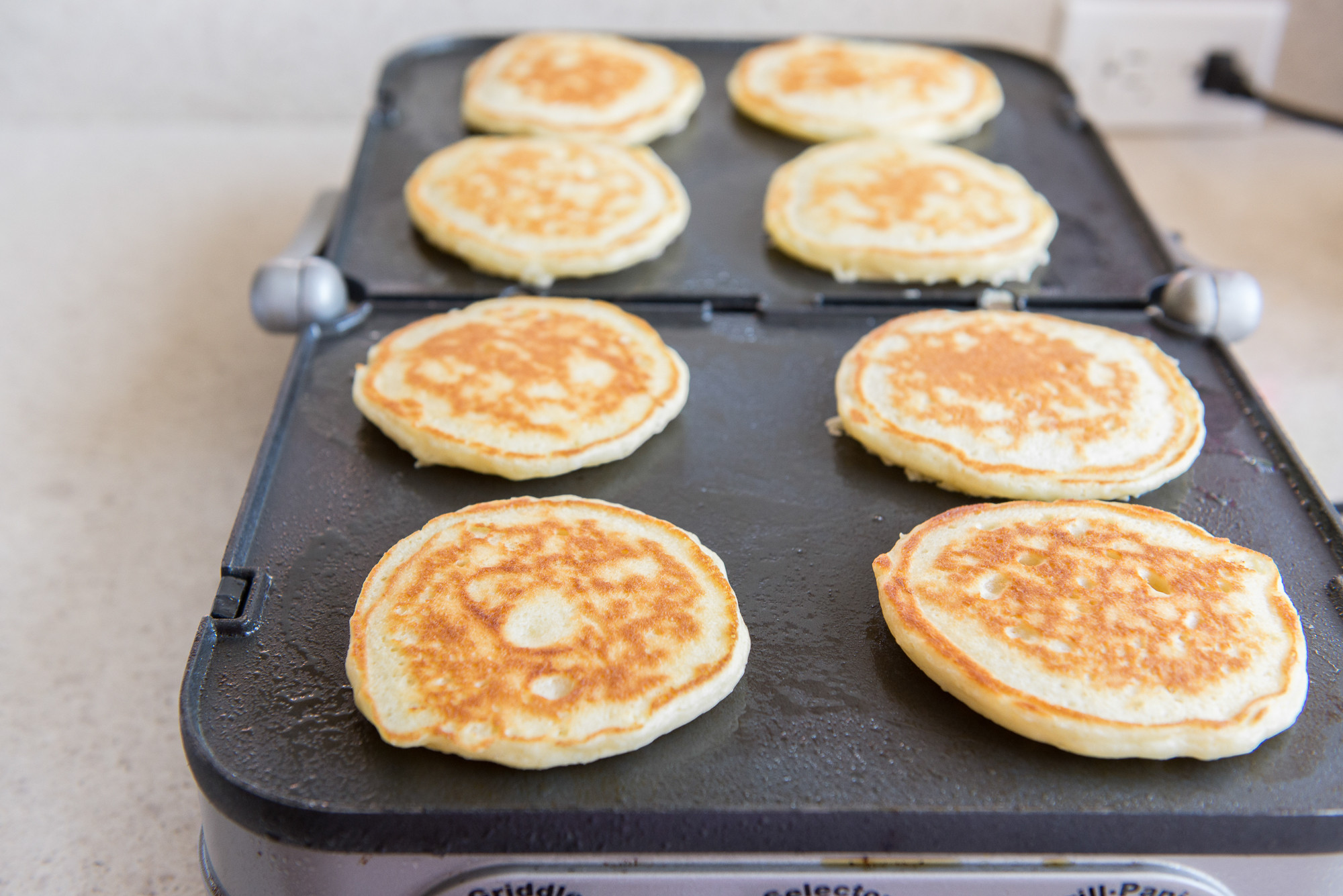 Can You Freeze Pancakes
 How to Freeze and Reheat Pancakes