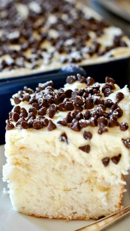 Cannoli Cake Recipe
 Cannoli Poke Cake