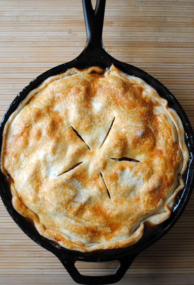 Cast Iron Skillet Apple Pie
 Easy Skillet Apple Pie