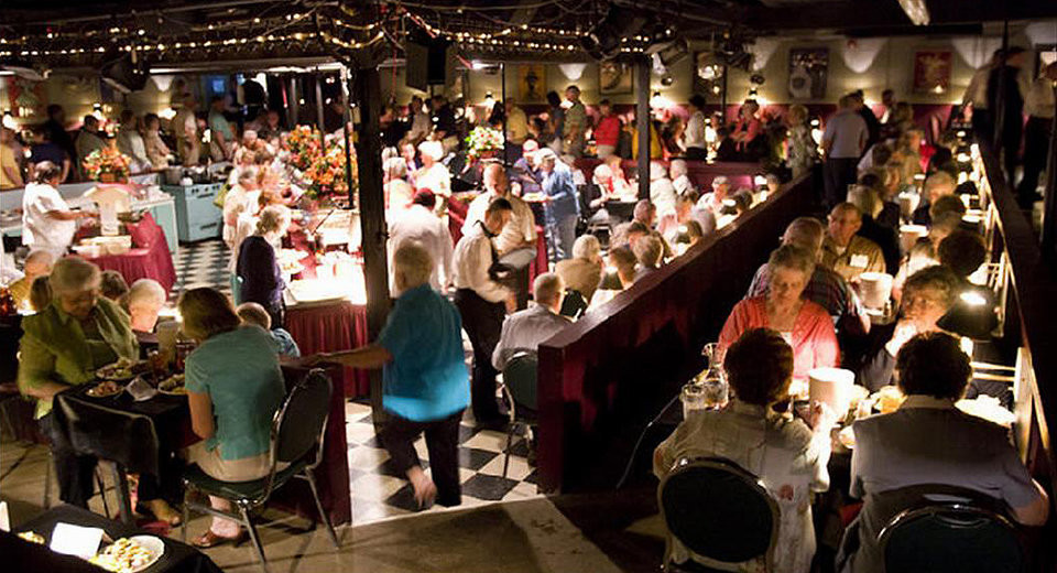 Chaffin'S Barn Dinner Theatre
 The Barn Dinner Theatre