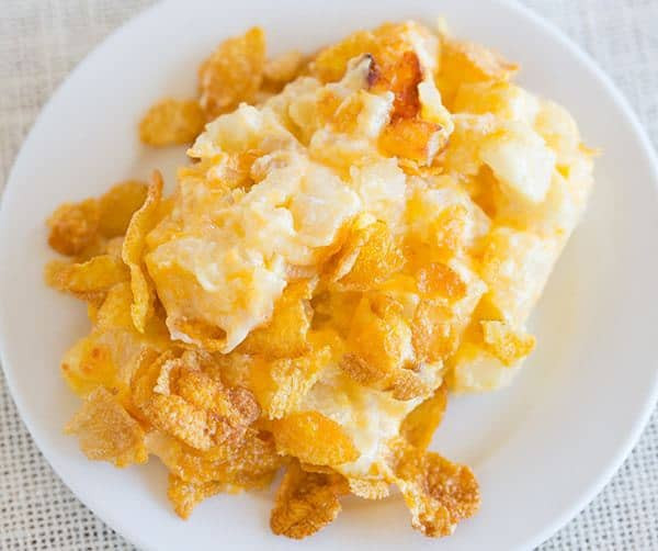 Cheesy Potatoes With Corn Flakes
 Cheesy Potato Casserole with Corn Flake Topping