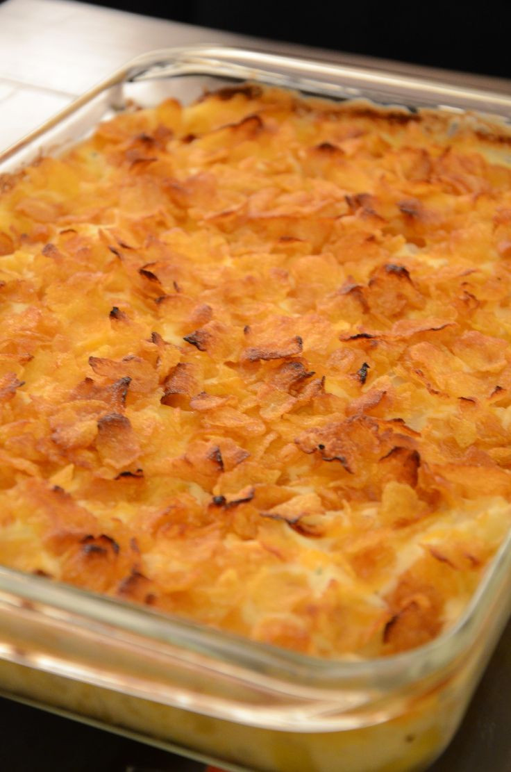 Cheesy Potatoes With Corn Flakes
 Your mamas cheesy potatoes