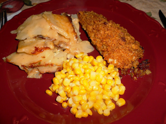 Cheesy Potatoes With Corn Flakes
 Corn Flake Chicken and Cheesy Scallop Potatoes