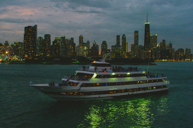 Chicago Dinner Cruise
 Dinner Cruises on Lake Michigan from Navy Pier