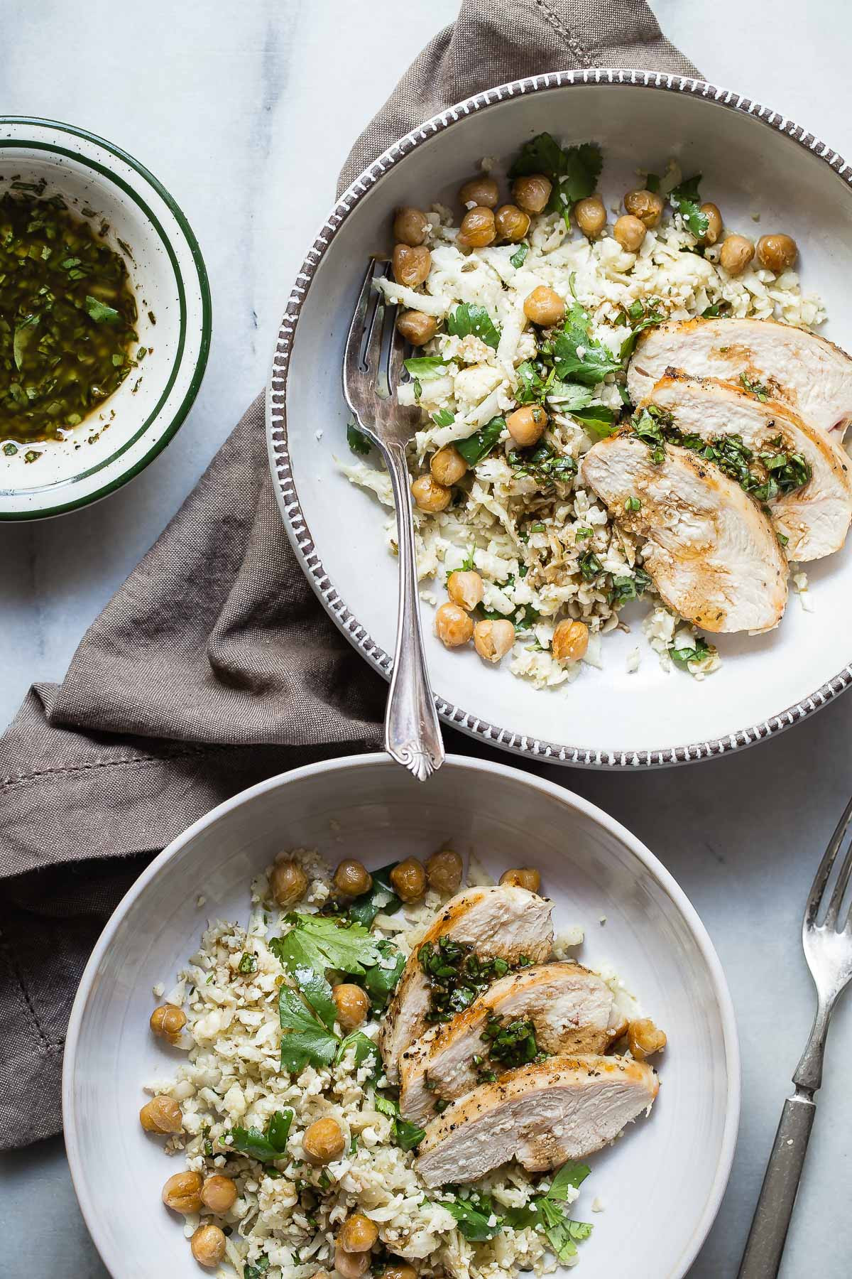 Chicken And Cauliflower Rice
 Cauliflower Rice with Grilled Chicken and Garbanzo Beans